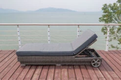 OUTFLEXX Rollliege, Grau, Polyrattan, 200x70x27,5cm, Rückenlehne 5-fach Verstellbar -Dopple Geschaft 16 18367.jpg