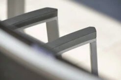 STERN New Top Esstischgarnitur, Graphit, Alu / Glas / Textil, Tisch 180/240x100cm, 4 Stapel-, 2 Klappsessel -Dopple Geschaft 23003 14.jpg