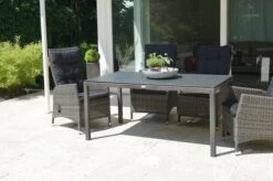 Neu eingetroffen -Dopple Geschaft 2 20157.jpg