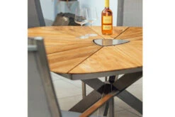DIAMOND GARDEN Lyon Triangel Esstisch, Edelstahl/Recycled Teak, 150x 150 Cm -Dopple Geschaft 6 21210.jpg